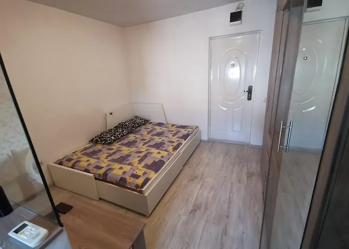 Holidays Inn Studio